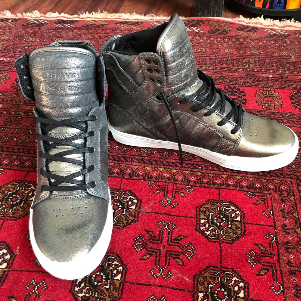 Supra Skytop Metallic Pewter Leather Skate Shoes